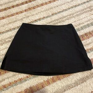 Princess Polly size 2 Gigi skirt with shorts!
